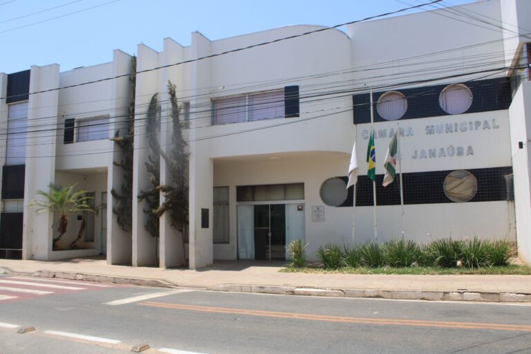 DENÚNCIA DE GRATIFICAÇÕES ABALA CÂMARA MUNICIPAL DE JANAÚBA: VEREADOR WIRES CARLOS SOB INVESTIGAÇÃO
