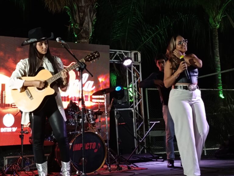 Gaby e Karol vencem a quarta etapa do Festival Viola dos Gerais em Montes Claros